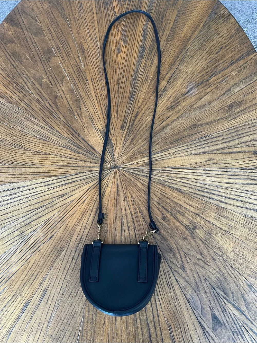 Vintage 1990’s Coach 9826 Black Leather Crossbody/Belt Bag